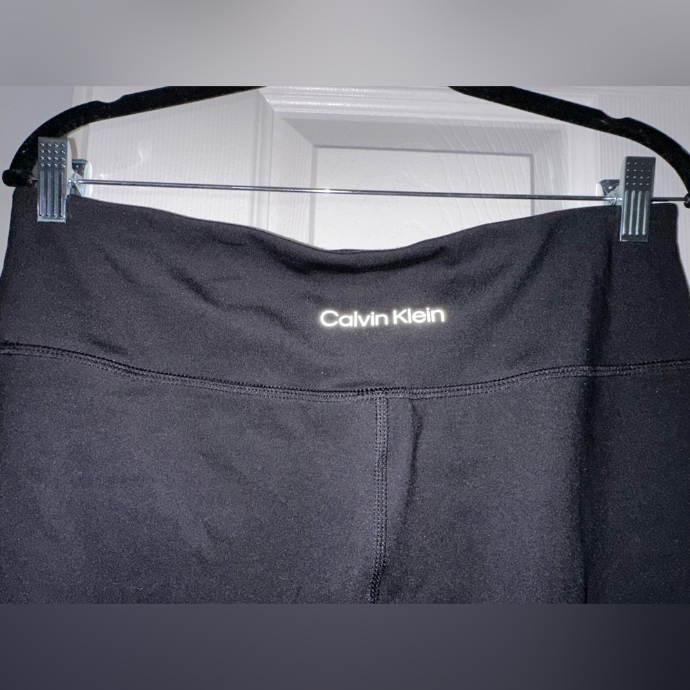 Calvin Klein Black high waisted Wide-Leg Yoga Pants - Picture 3 of 4